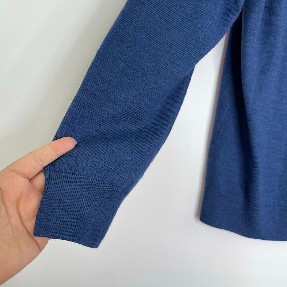 Untuckit Zepelin Blue Crew Neck Sweater 100% Extra Fine Merino Wool Men's Large - Picture 3 of 10